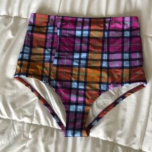Size M Swim suit bottoms; Out from Under brand